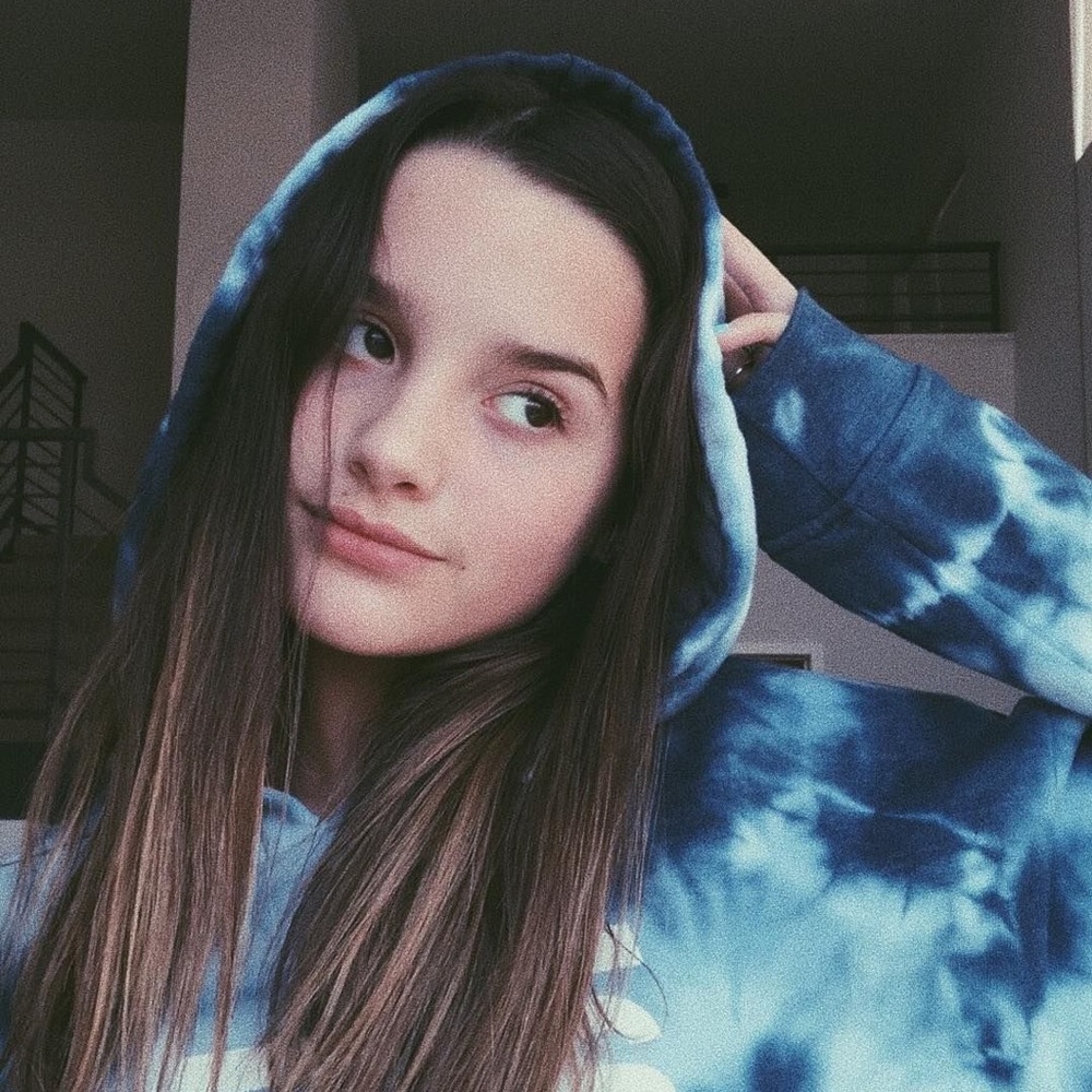 Meet your Posher, Ariana